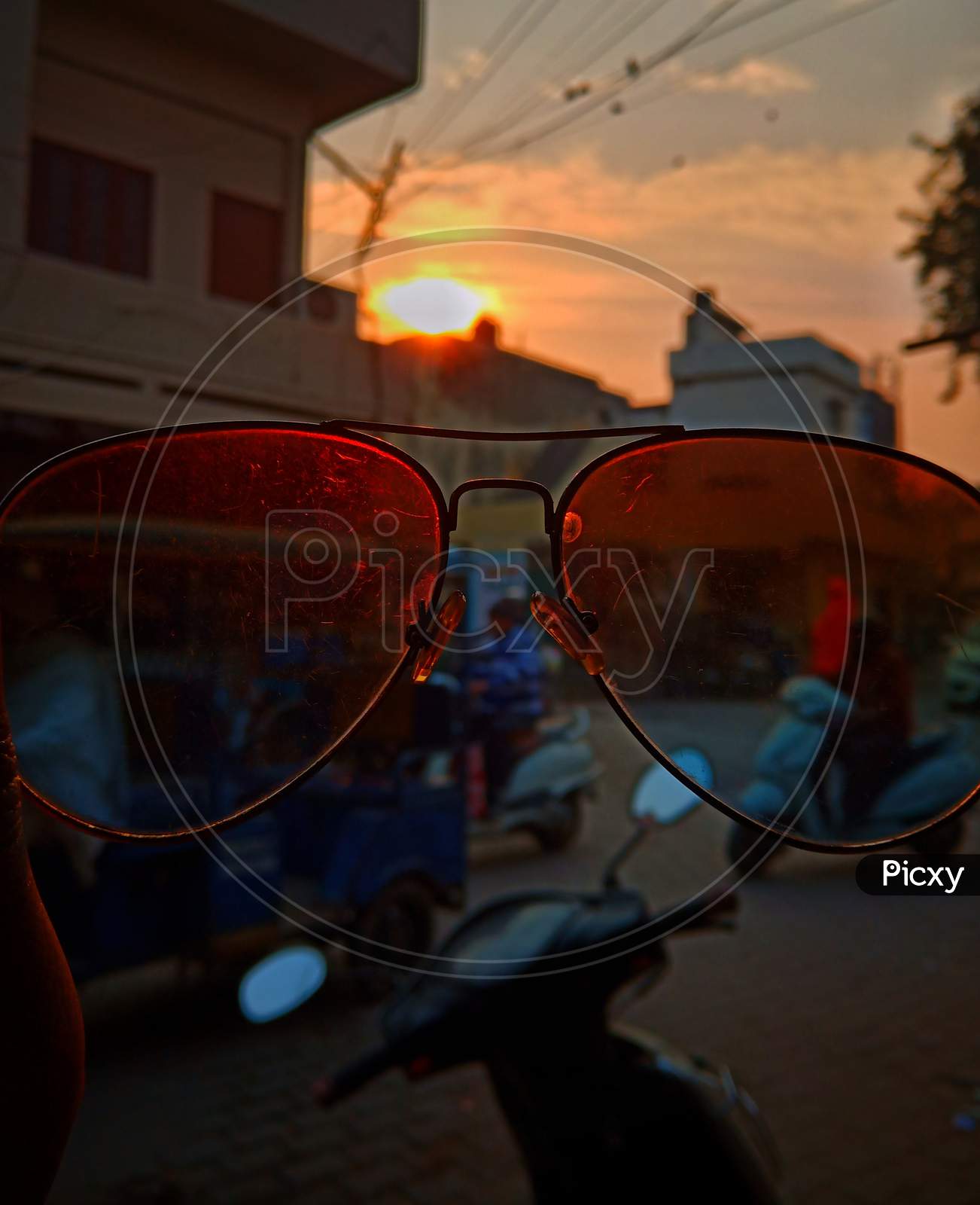 view of sunset from Sunglasses, sunset, googals, glasses, natural blur