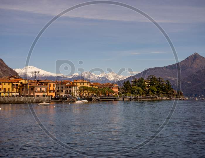 Italy, Menaggio, Lake Como, Village Waterside Quay