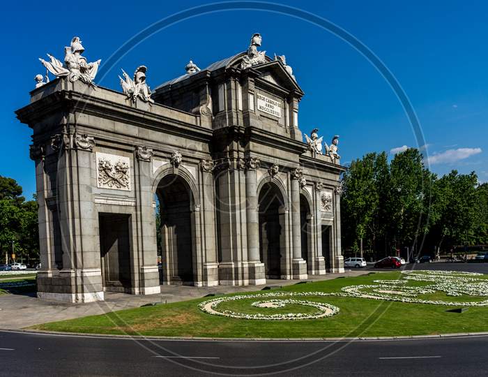Puerta De Alcala: A Grand Monument To The Spanish Monarchs In Madrid, Spain, Europe