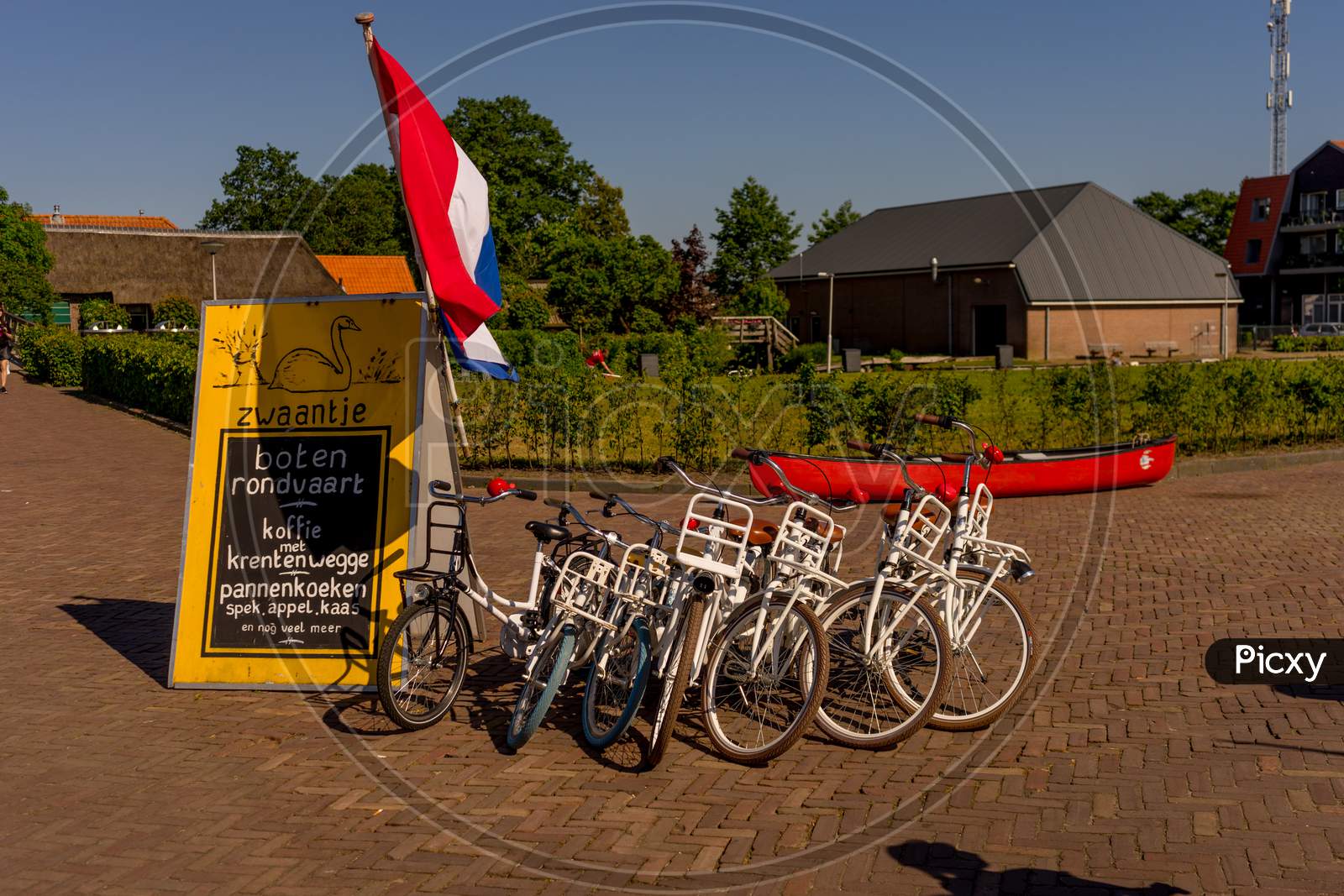 Giethoorn, Netherlands - 26 May: A Tcycle Rental Shop At Giethoorn On 26 May 2017. Giethoorn Is The Venice Of Netherlands