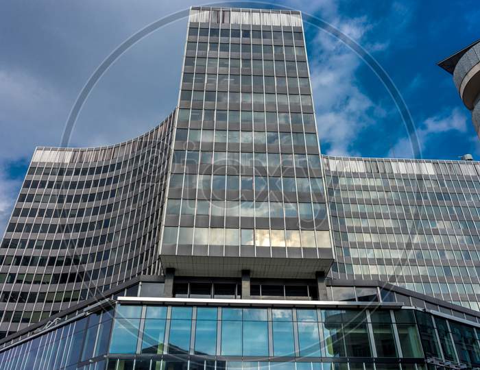 Brussels, Belgium - April 14 : Architecture Of A Tall Building With Curved Glass Sideline In Brussels On April 14, 2017