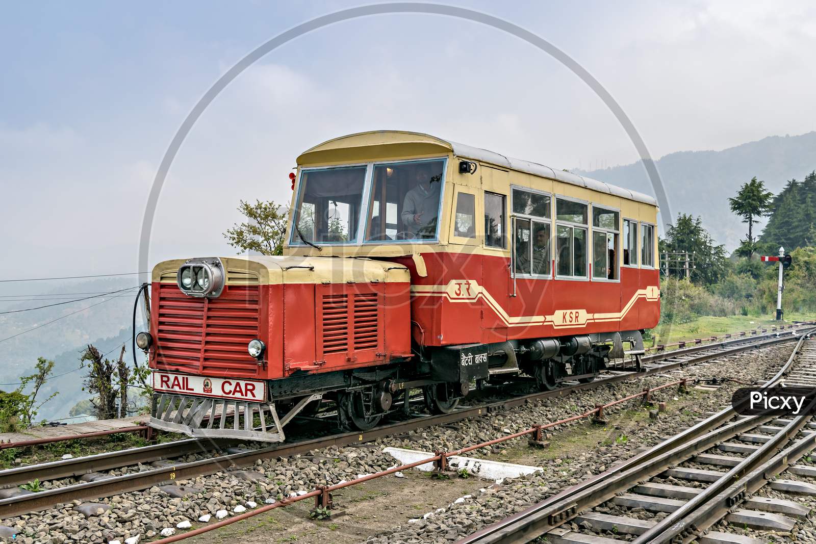 Indian Railway'S Narrow Gauge, Shimla To Kalka Rail Car Vehicle , Passing Through Shoghi Station.