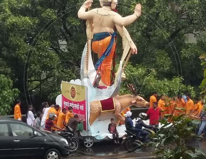 Ganesh Visarjan, Mumbai