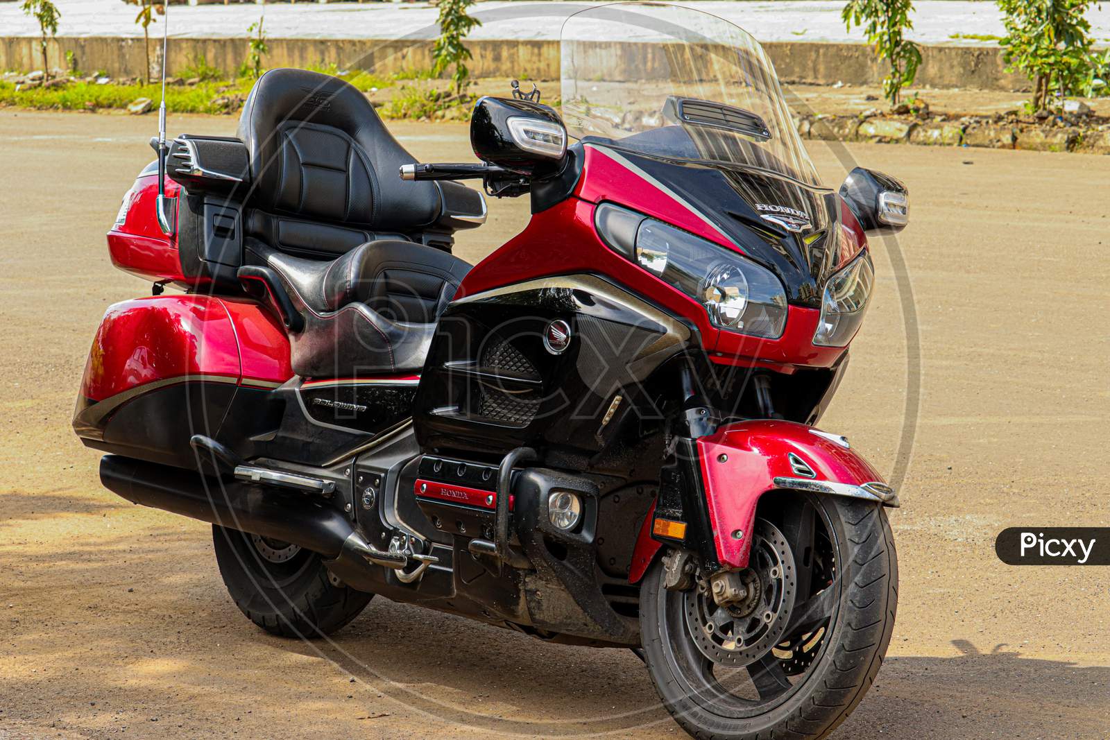 Goldwing sportbike shop