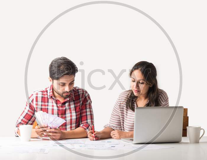 Indian couple accounting