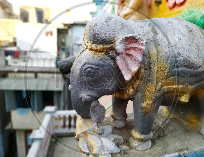 Elephant small statue