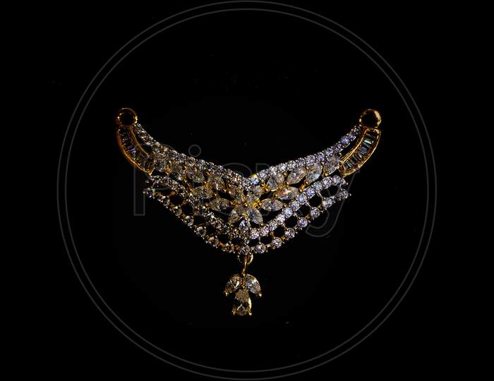 pandent, diamond pandent, necklace, platinum jewelery, gold jewelery