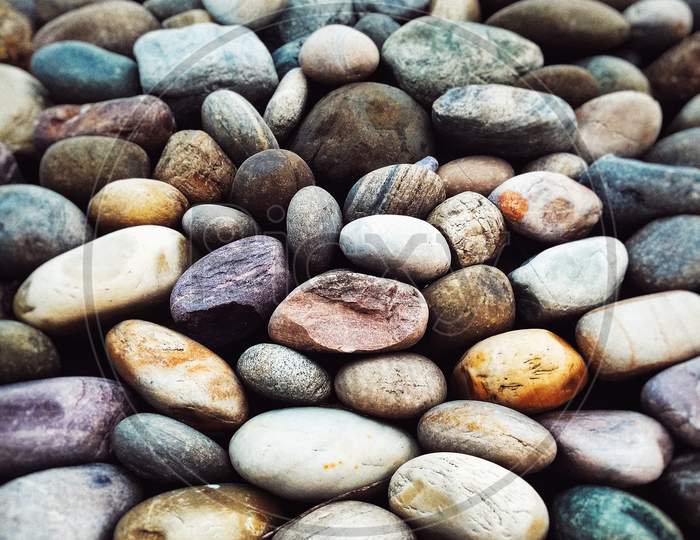 Pebble Stones, River Front Park