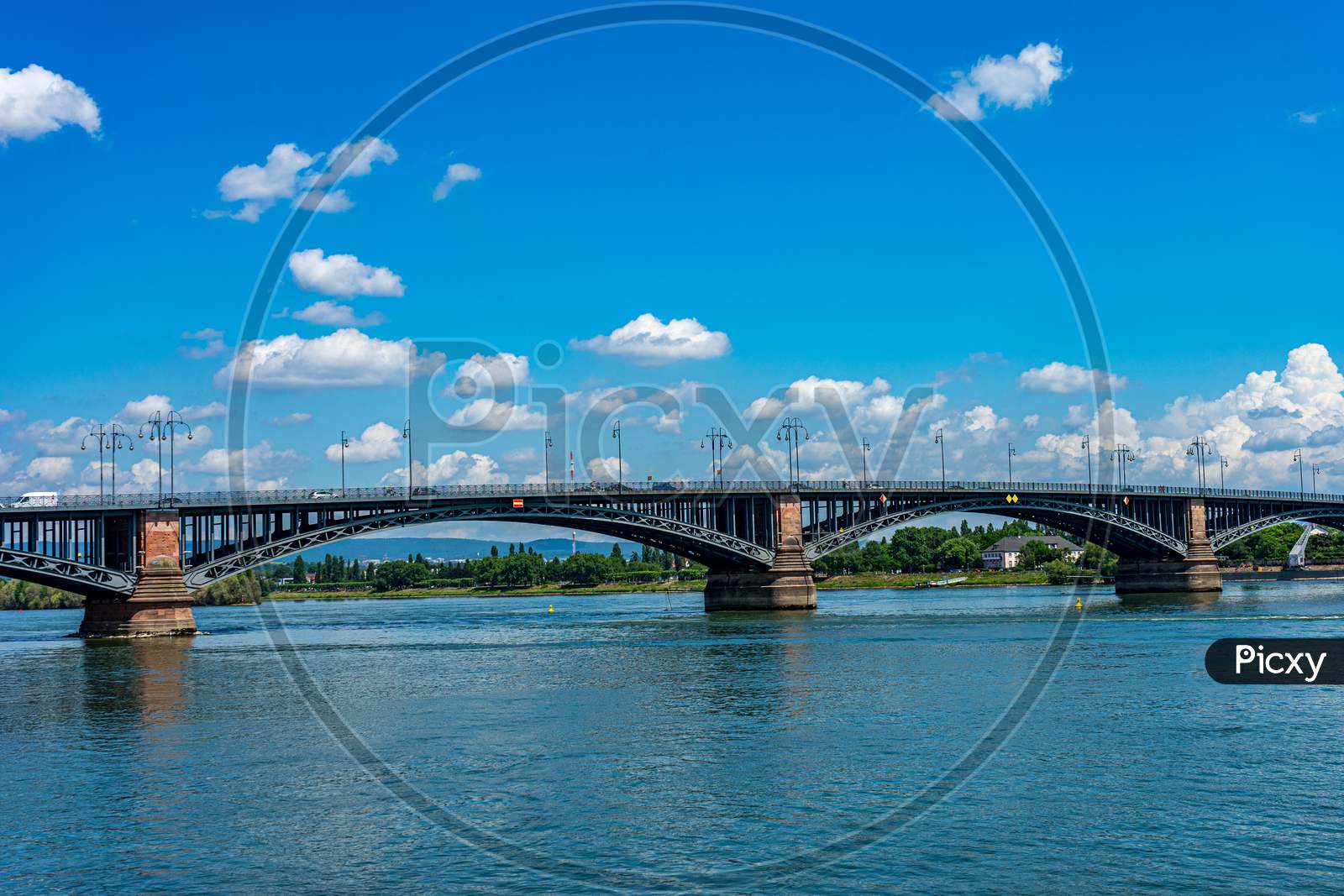Germany, Heritage Site Mainz, London Bridge, A Train Crossing London Bridge Over A Body Of Water