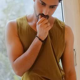 Profile picture of Vishal Singh Rajput on picxy