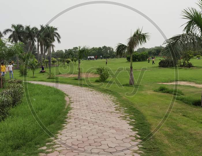 green park delhi