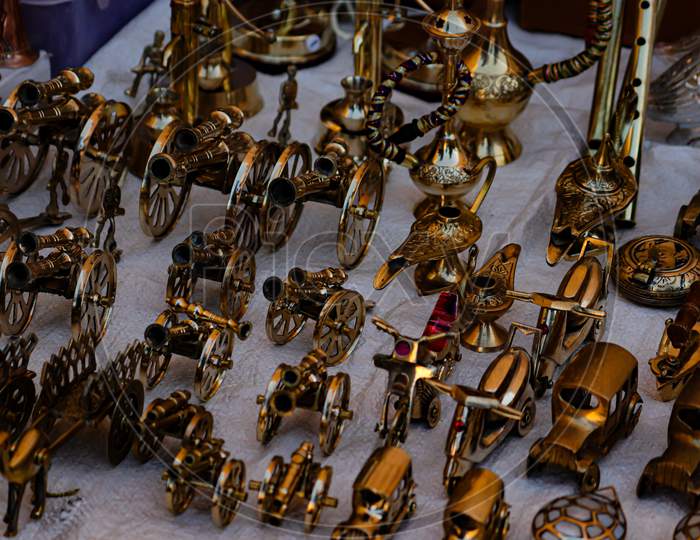 Brass Showpiece and toys