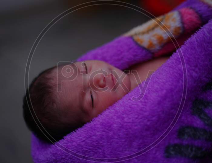 New born baby famale