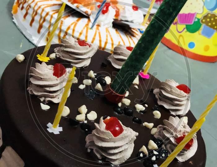 Happy birthday cake for boys celebration