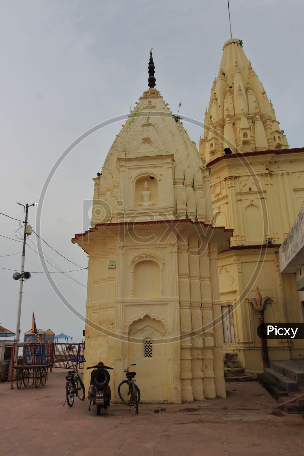 guptar ghat temples ayodhya faizabad uttar pradesh india