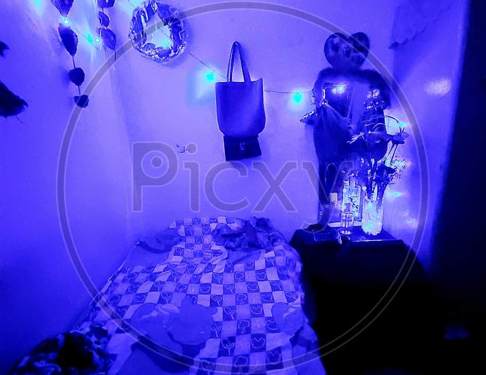 My room crystal blue lighting