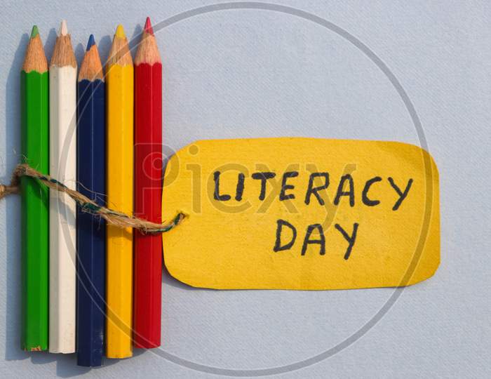 Literacy Day Note With Color Pencils