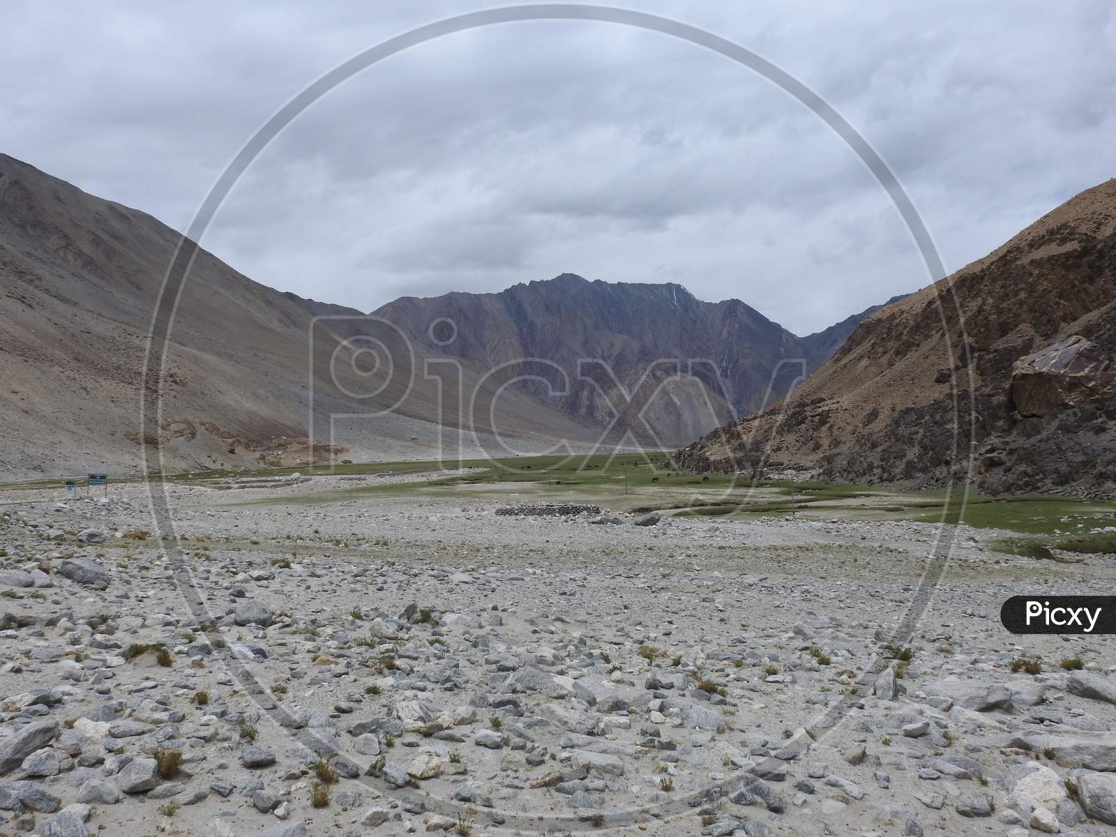 Ladakh mountain's view
