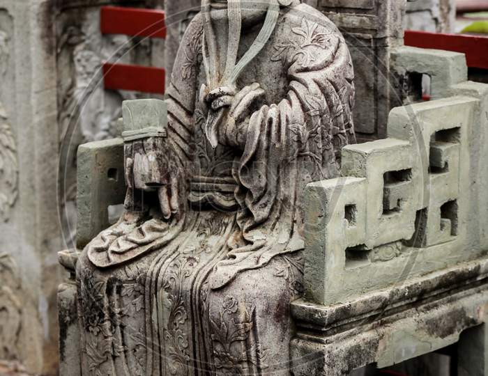 Old Chinese statue