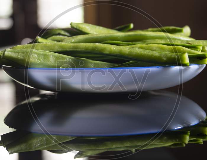 Fresh beans in a bowl