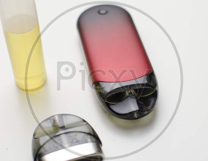 Vape Pod System Or Pod Mod With Changeable Cartridges