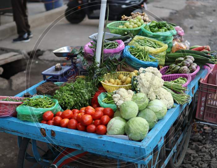 Vegetable cart