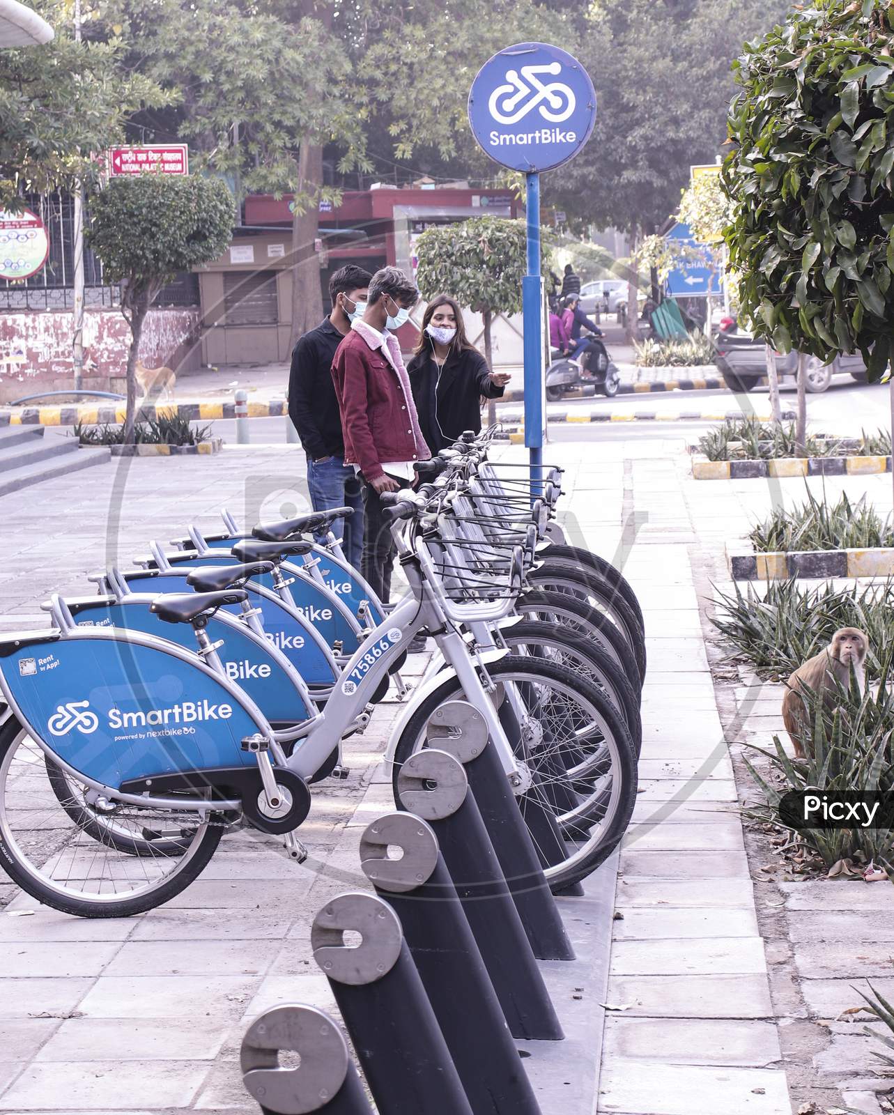 Smart metro clearance bike