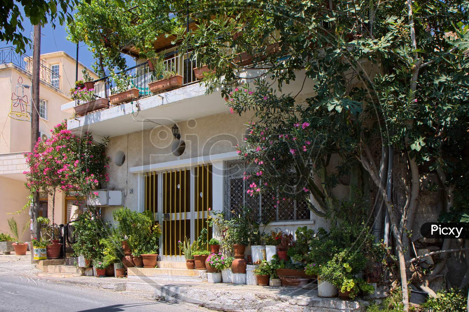 Apartment In Pissouri Cyprus