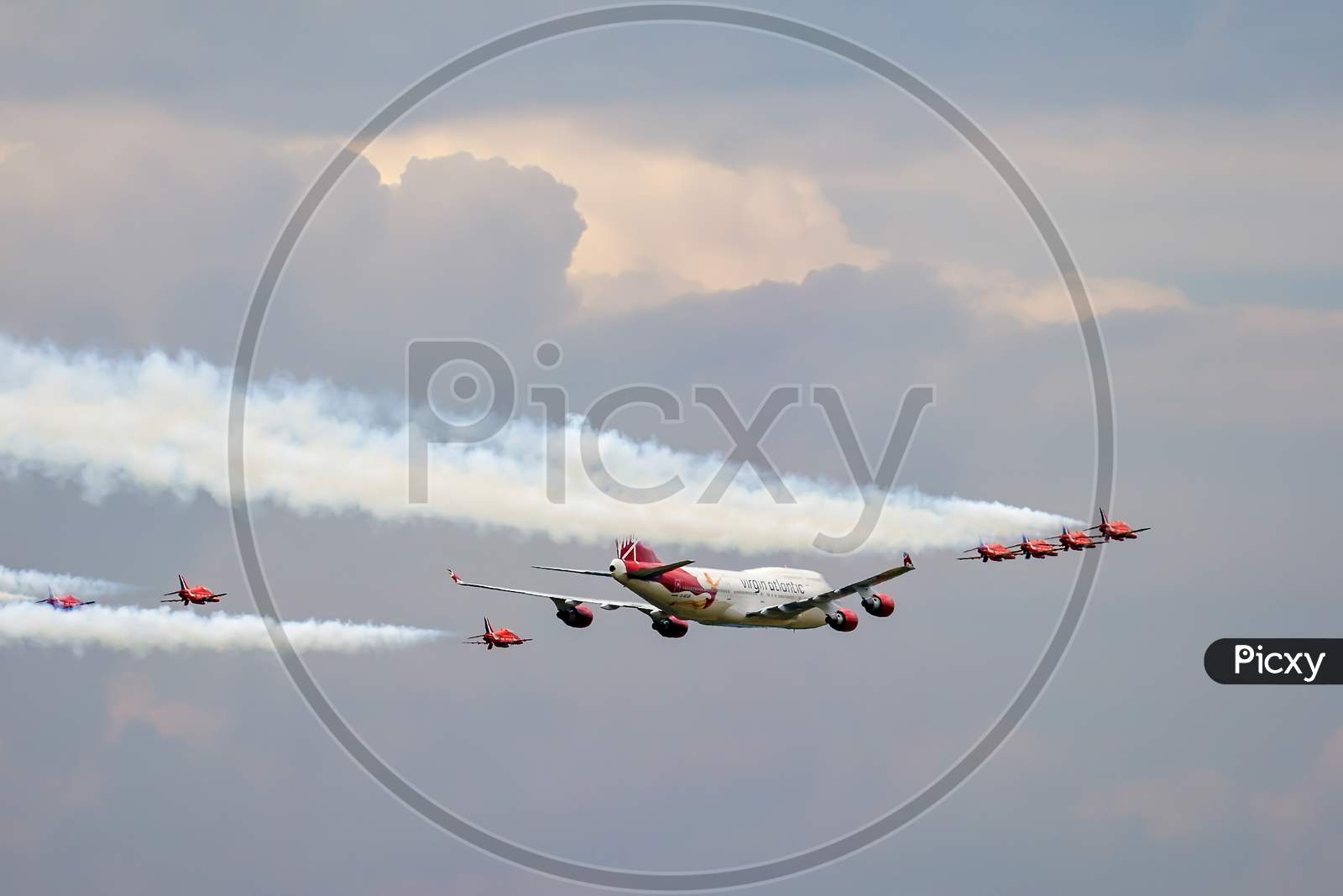 Virgin Atlantic Boeing 747-400 And Red Arrows Aerial Display At Biggin Hill Airshow