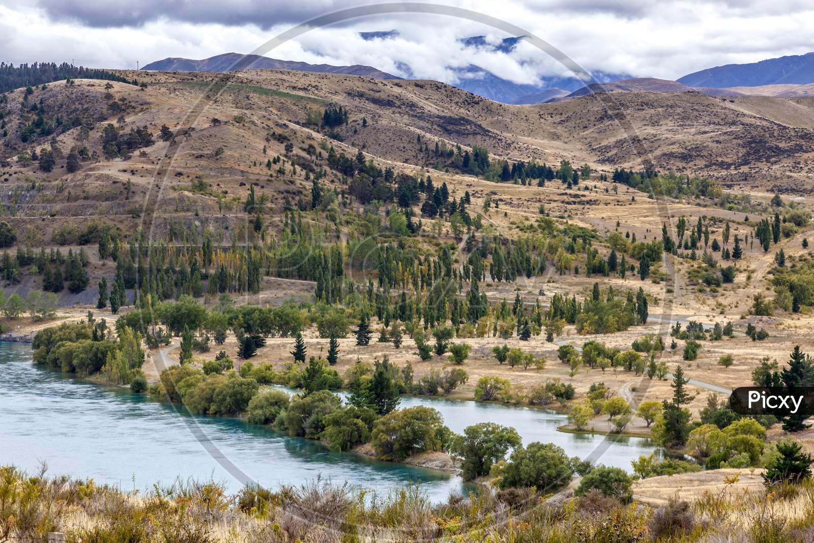 Countryside Along The Waitaki River At Aviemore In New Zealand
