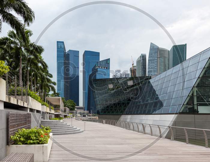 View Of The Esplanade Outside The Marina Bay Sands Shopping Centre In Singapore