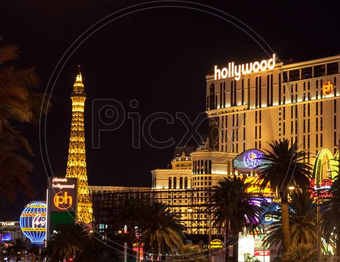 Night Scene Along The Strip Towards Planet Hollywood In Las Vegas