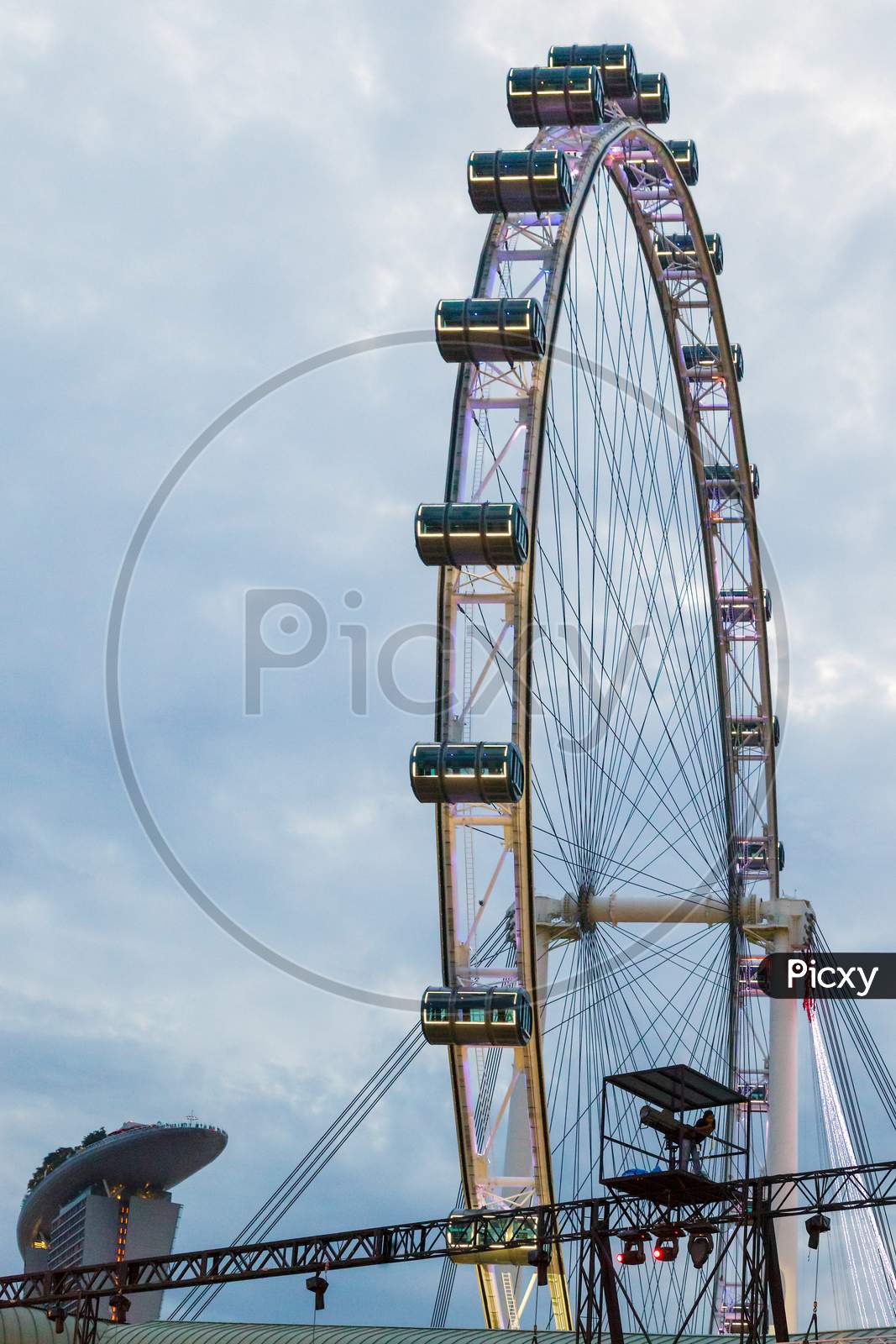 Singapore Flyer Ferris Wheel In Singapore