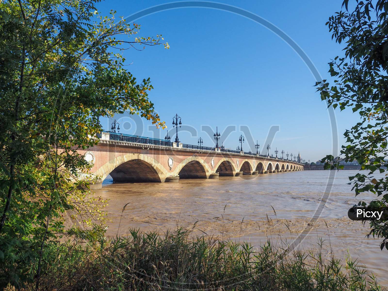 Pont De Pierre (Peter'S Bridge) Over The River Garonne In Bordeaux
