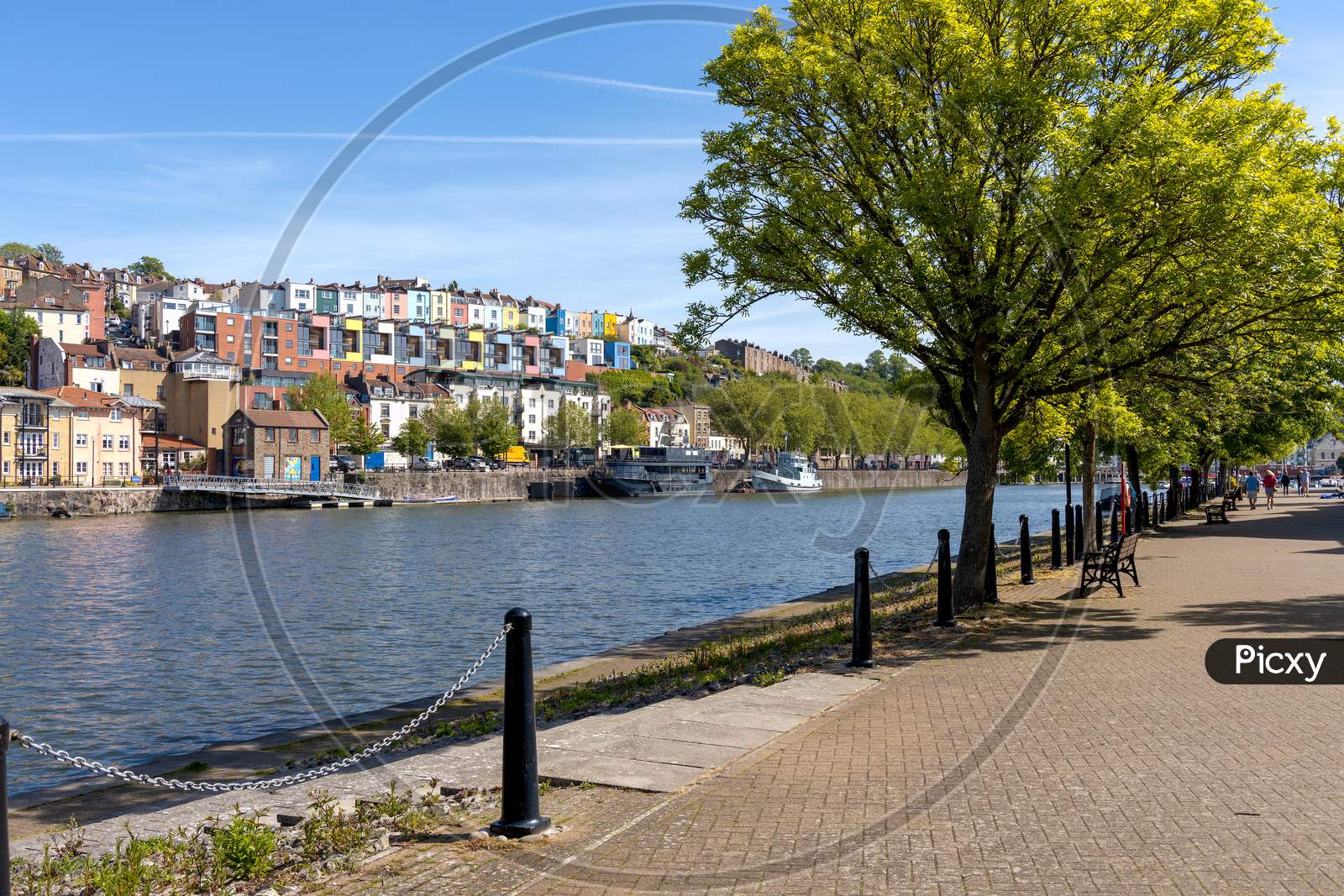 Bristol, Uk - May 14 : View Of Boats And Colourful Apartments Along The River Avon In Bristol On May 14, 2019. Unidentified People