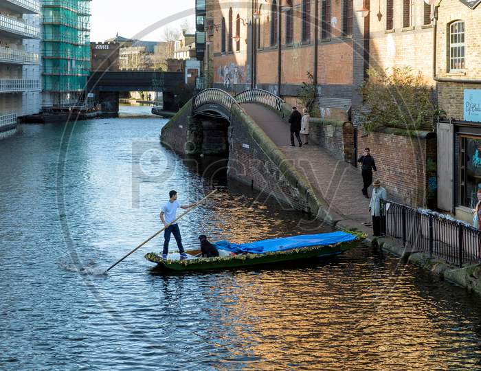 Punting On The Regent'S Canal At Camden Lock