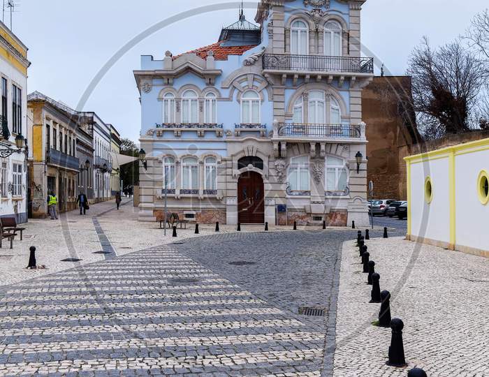 Faro, Southern Algarve/Portugal - March 7 : Historical Building Faro In Portugal On March 7, 2018. Unidentified People