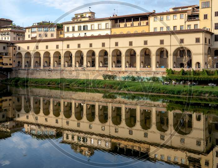 Florence, Tuscany/Italy - October 18 : View Of Buildings Along And Across The River Arno In Florence  On October 18, 2019. Unidentified People.