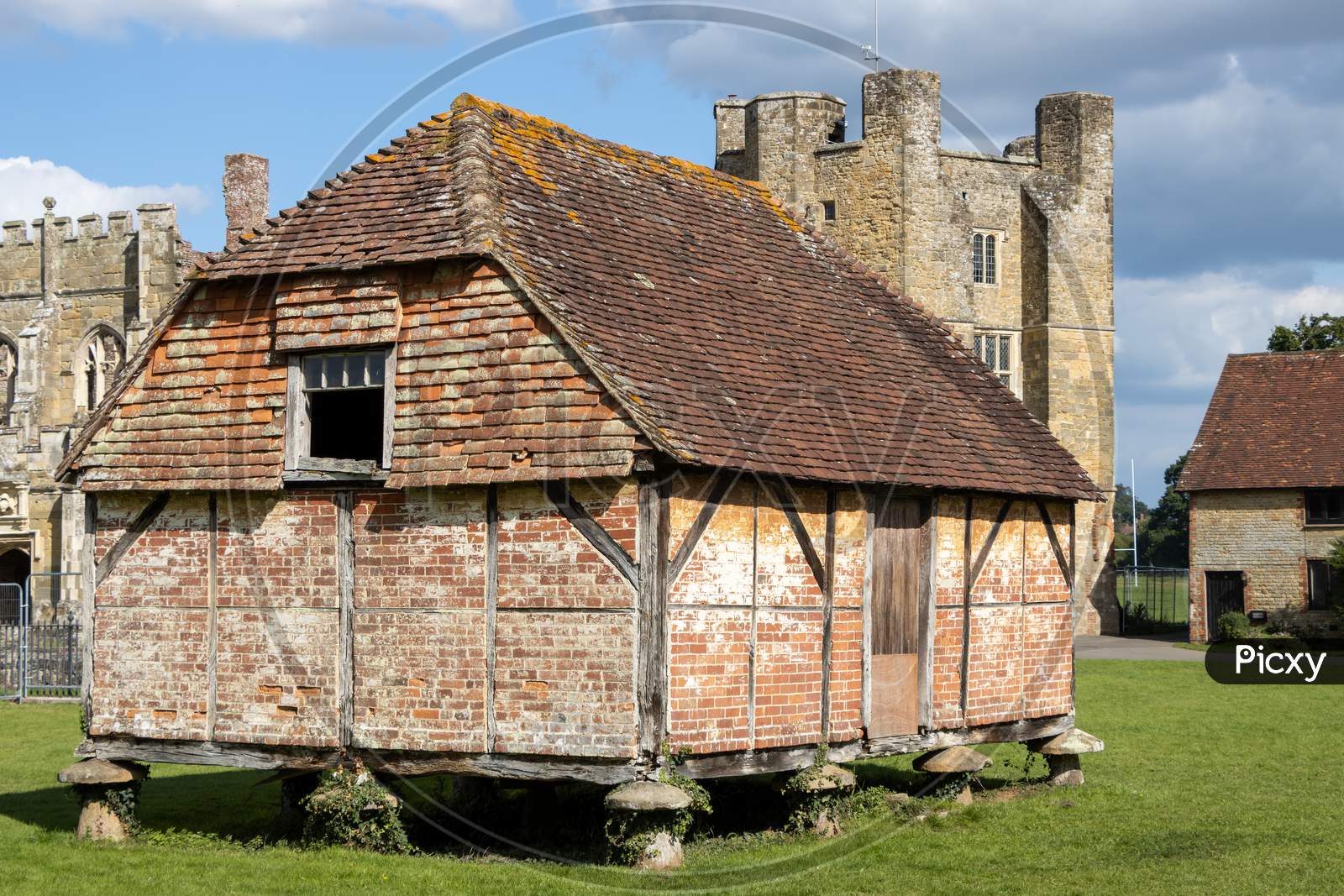 Midhurst, West Sussex/Uk - September 1 : View Of The Cowdray Castle Medieval Granary Set On Toadstools To Prevent Access By Rats In Midhurst, West Sussex On September 1, 2020