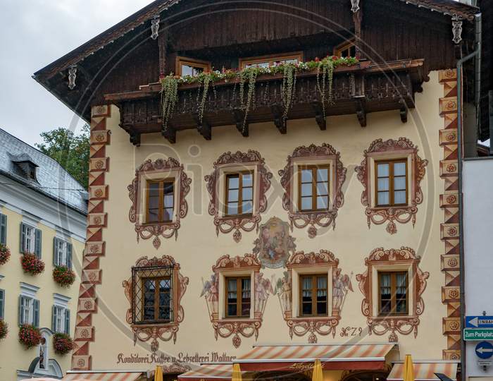 Highly Decorated Building And Restaurant In St Wolfgang