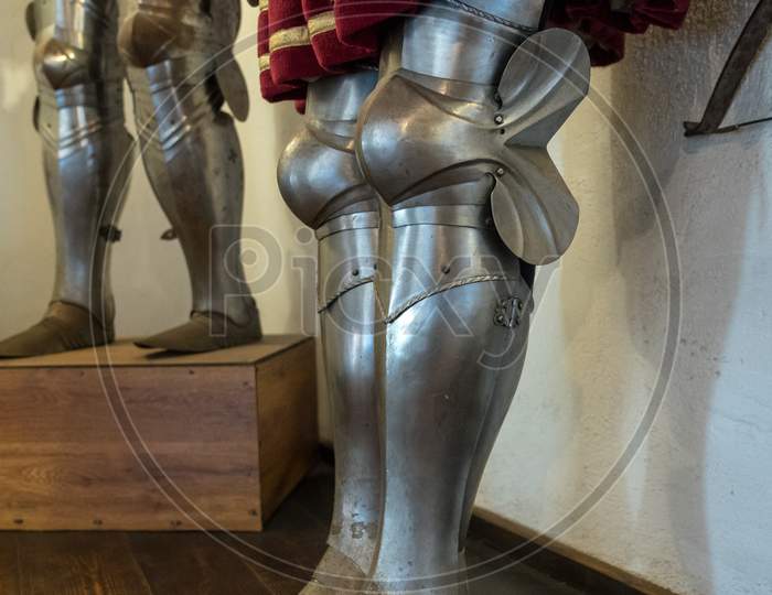 Bran, Transylvania/Romania - September 20 : View Of A Knight'S Armour In Dracula'S Castle In Bran Transylvania Romania On September 20, 2018