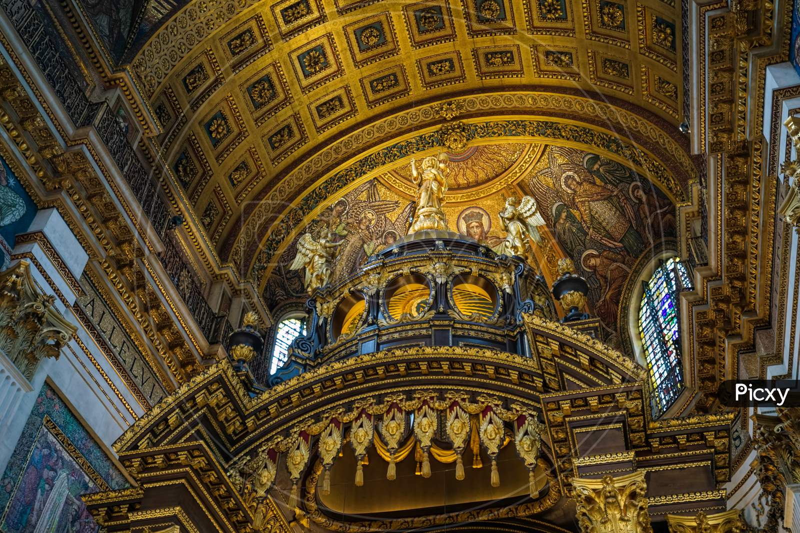 Interior View Of St Pauls Cathedral