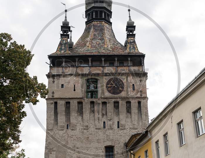 Sighisoara, Transylvania/Romania - September 17 : The Clock Tower Gateway To Sighisoara Transylvania Romania On September 17, 2018