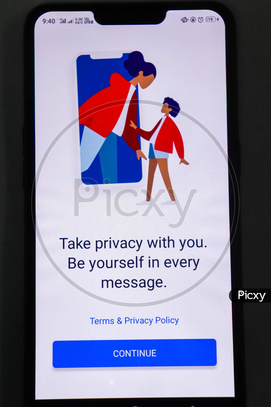Signal app,take privacy with you,,mobile, play store,