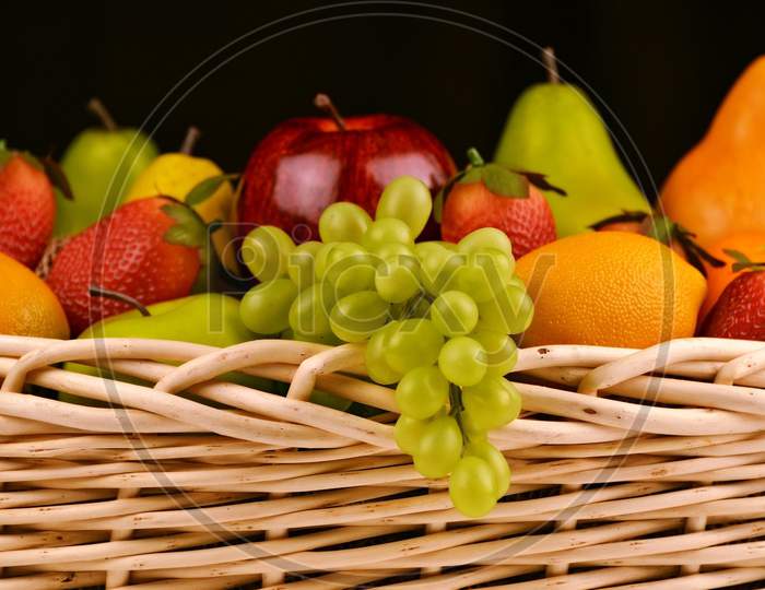 Fruit in basket.. fruits