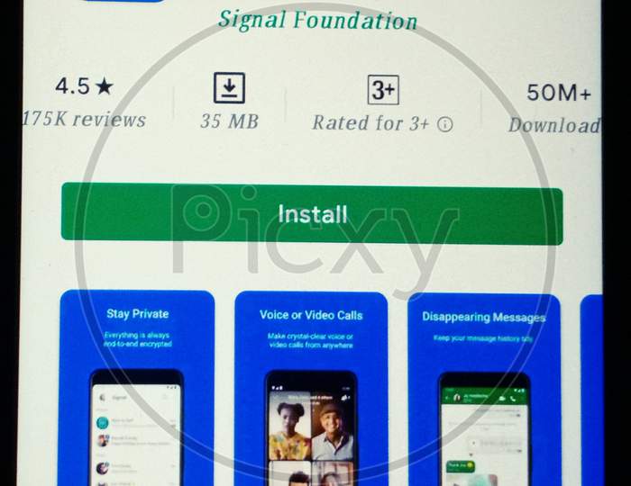 Signal app on play store