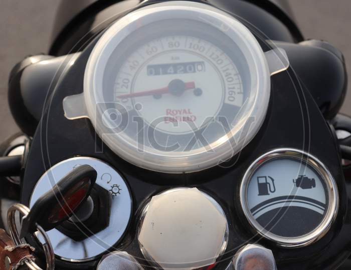 Royal Enfield,RE,classic350, speedometer,