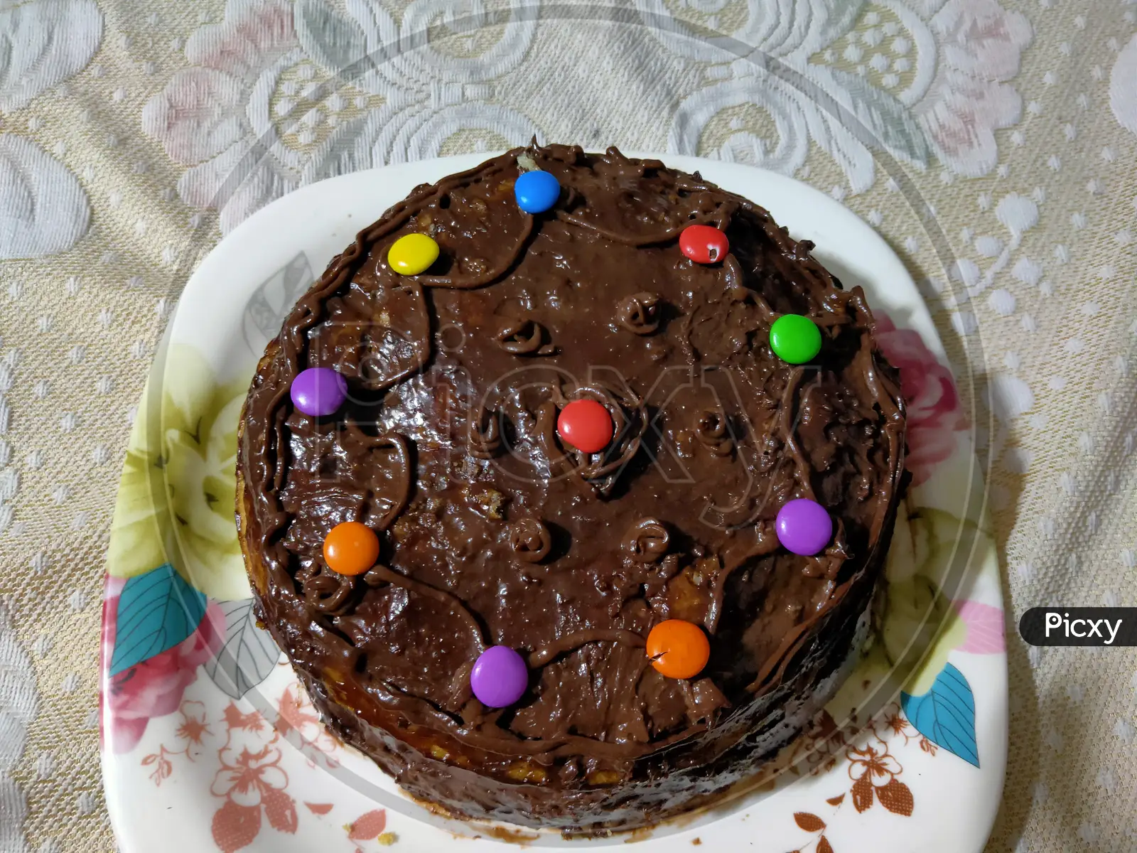 Chocolate Drip Cookie DIY cake kit – Clever Crumb