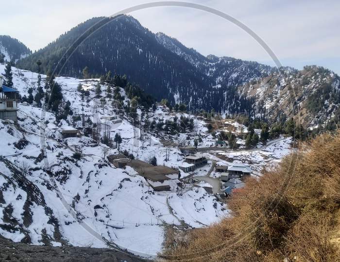 Snow falling start in Mountain range malam Jabba swat Valley