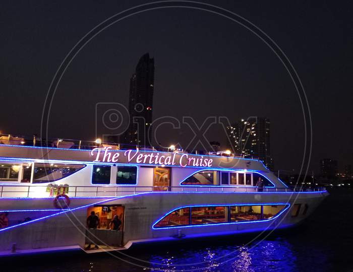 Asiatique, cruise Bangkok